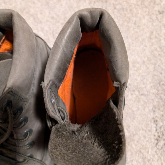 Size 5 timberlands army green colour - Picture 2 of 4